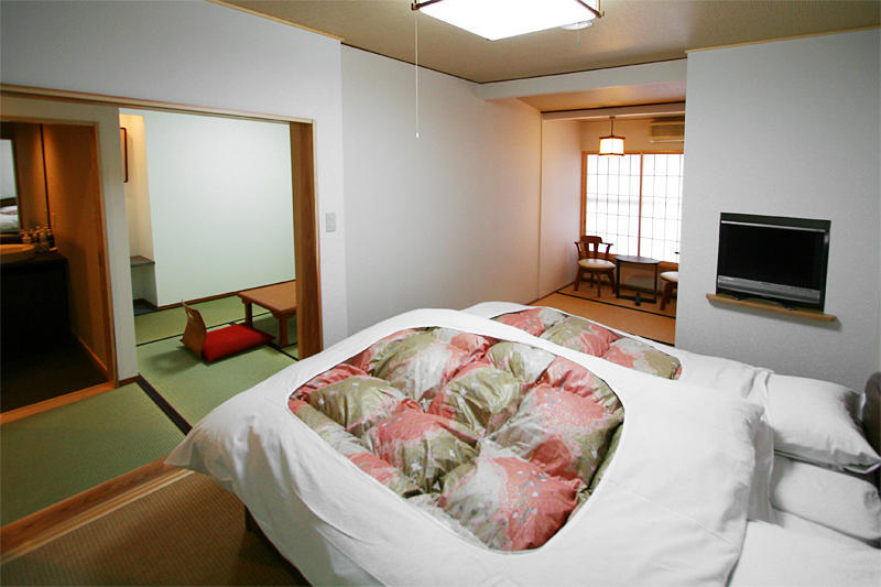 Masutomi Ryokan Hakone Værelse billede